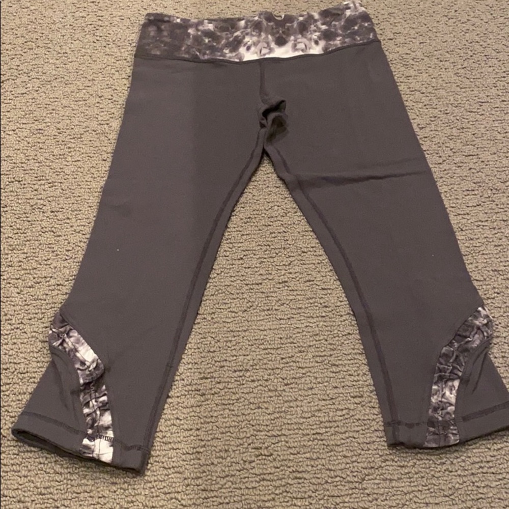 LULU lemon leggings
